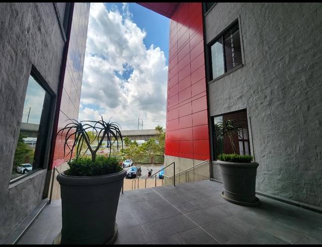 BUSINESS PROPERTY TO RENT IN ZWARTKOP